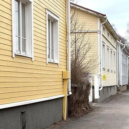 Kaunis Kaksio Puu-raksilassa * Oulu